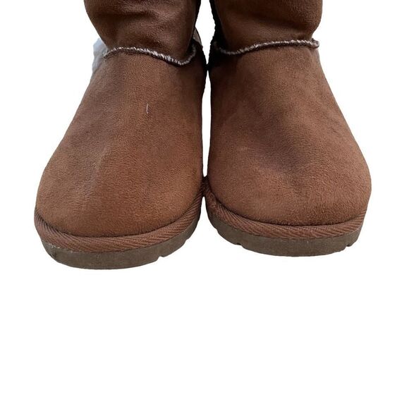 Airwalk ~ Kids Suede Tan Boots ~ size 2 - Picture 3 of 12